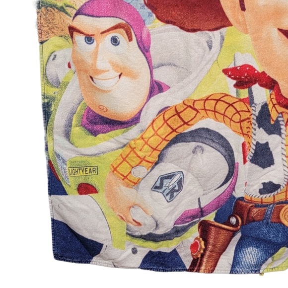 Disney Pixar Toy Story 3 Vintage Beach Pool Graphic Oversized Towl - Picture 6 of 15